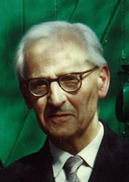 S. M. Houghton